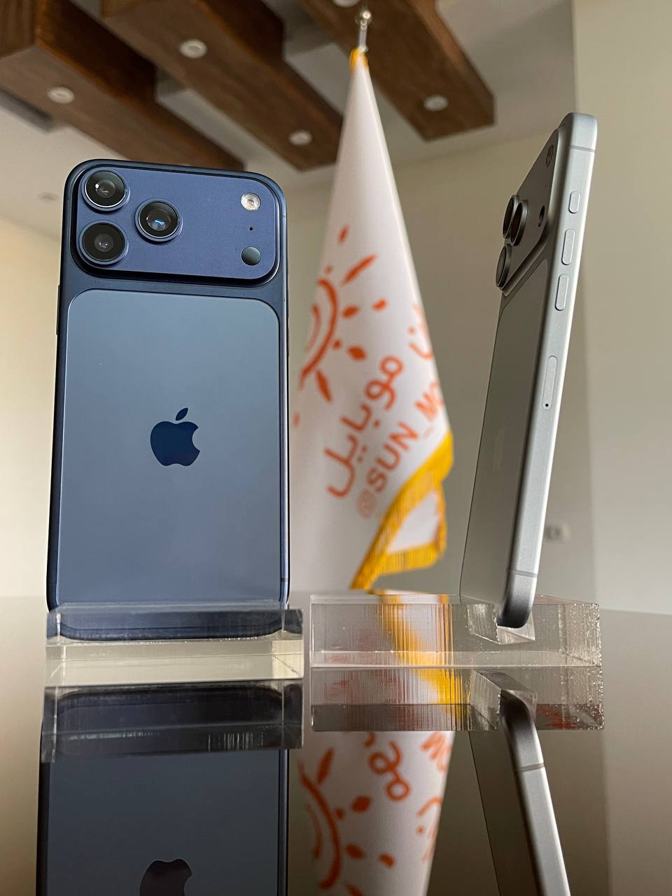 گوشی موبایل اپل مدل iPhone 17ProMax دو سیم کارت ظرفیت 512 گیگابایت و رم 12 گیگابایت