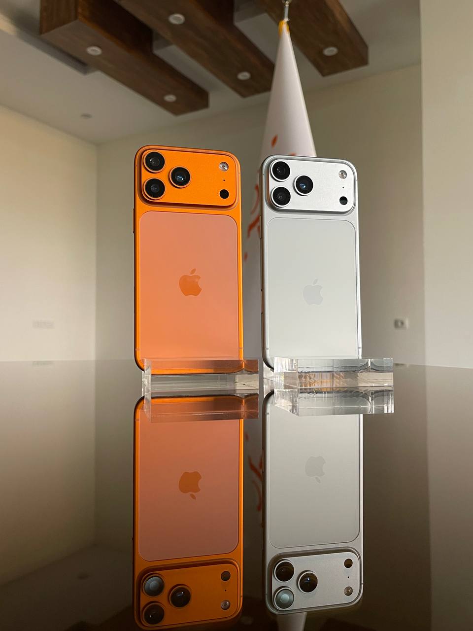 گوشی موبایل اپل مدل iPhone 17ProMax دو سیم کارت ظرفیت 512 گیگابایت و رم 12 گیگابایت